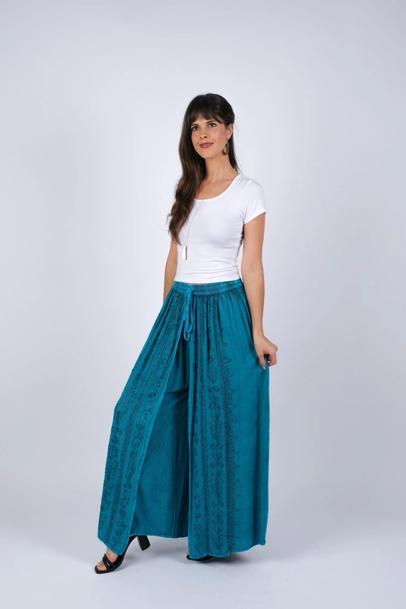 225006 Blue Embroided Hippie Pants